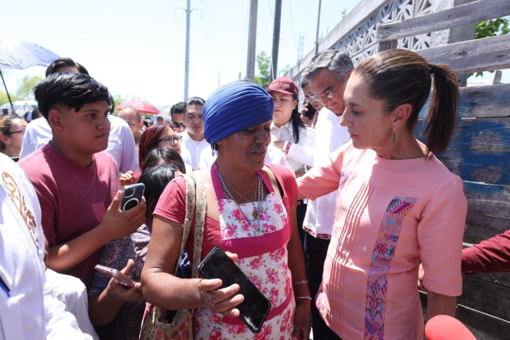 Sheinbaum visita a damnificados y anuncia plan de apoyo