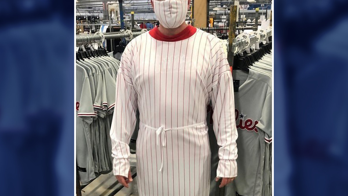 MLB apoyará con elaboración de batas y cubrebocas