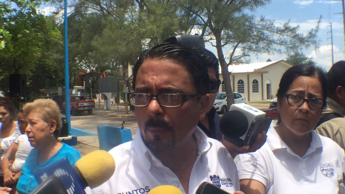 Nombra Alcalde a encargado de despacho de la Secretaría del Ayuntamiento