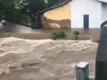 Lluvias afectan viviendas en Chiapas