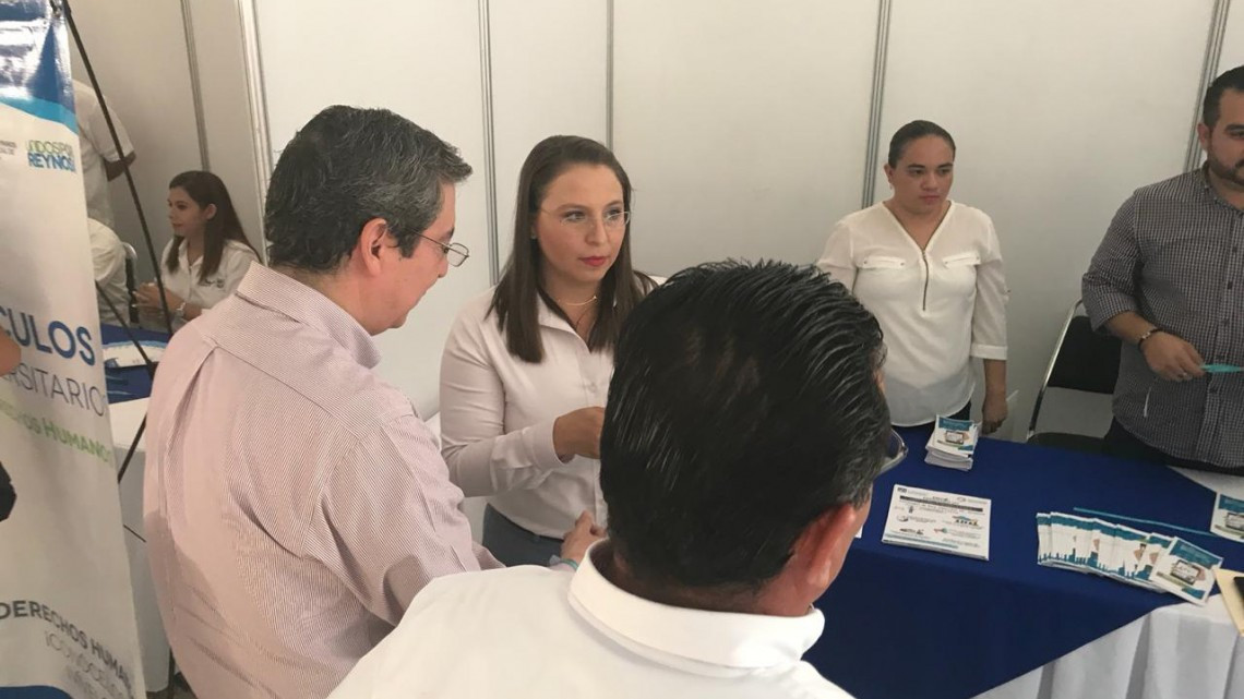 Participan instituciones en Feria de Conmemoración del Día Mundial contra la Trata de Personas