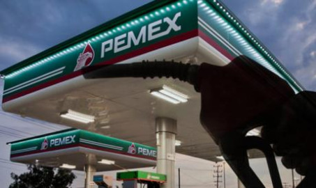Pemex denuncia venta de combustible ilegal ante PGR