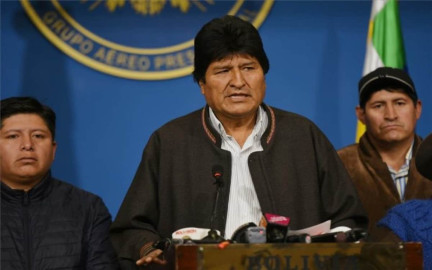 México envía avión a Bolivia por Evo Morales
