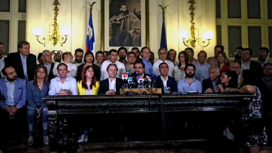 Congreso aprueba acuerdo para nueva Constitución de Chile