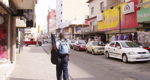 Ante bajas ventas, lanzan campaña “Febrero Rebajado” en Victoria