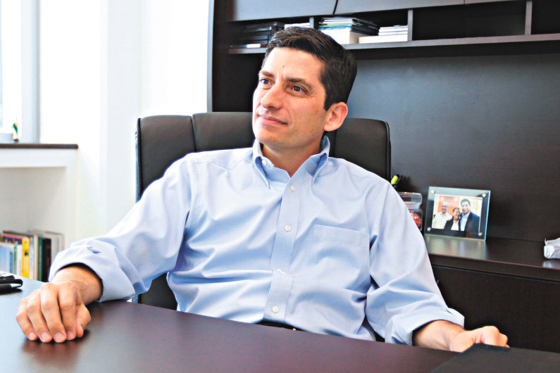 Felipe de Jesús recupera la alcaldía de Monterrey