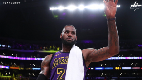 LeBron James entra al Top 5 de anotadores en la historia de la NBA