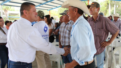 Entrega Gobierno de Tamaulipas subsidios en Antiguo Morelos