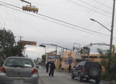 Repara Gobierno Municipal semáforos en avenidas Morelos y en Herón Ramírez