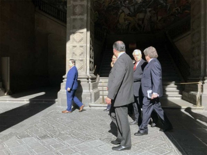 AMLO con el 70% de aprobación: Bartlett