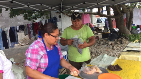 Se desploma la venta de pollo