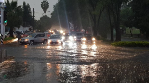 Tormenta azota Guadalajara, se reporta un fallecido