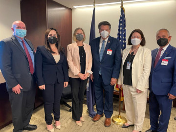 Resuelve Carmen Lilia Canturosas situación de migrantes en Nuevo Laredo