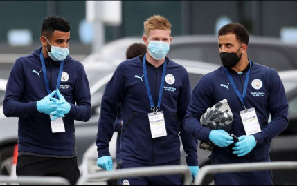 Manchester City dos casos positivos por coronavirus en jugadores