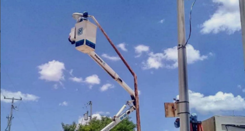 Hace Ayuntamiento de Nuevo Laredo más obras de alumbrado 