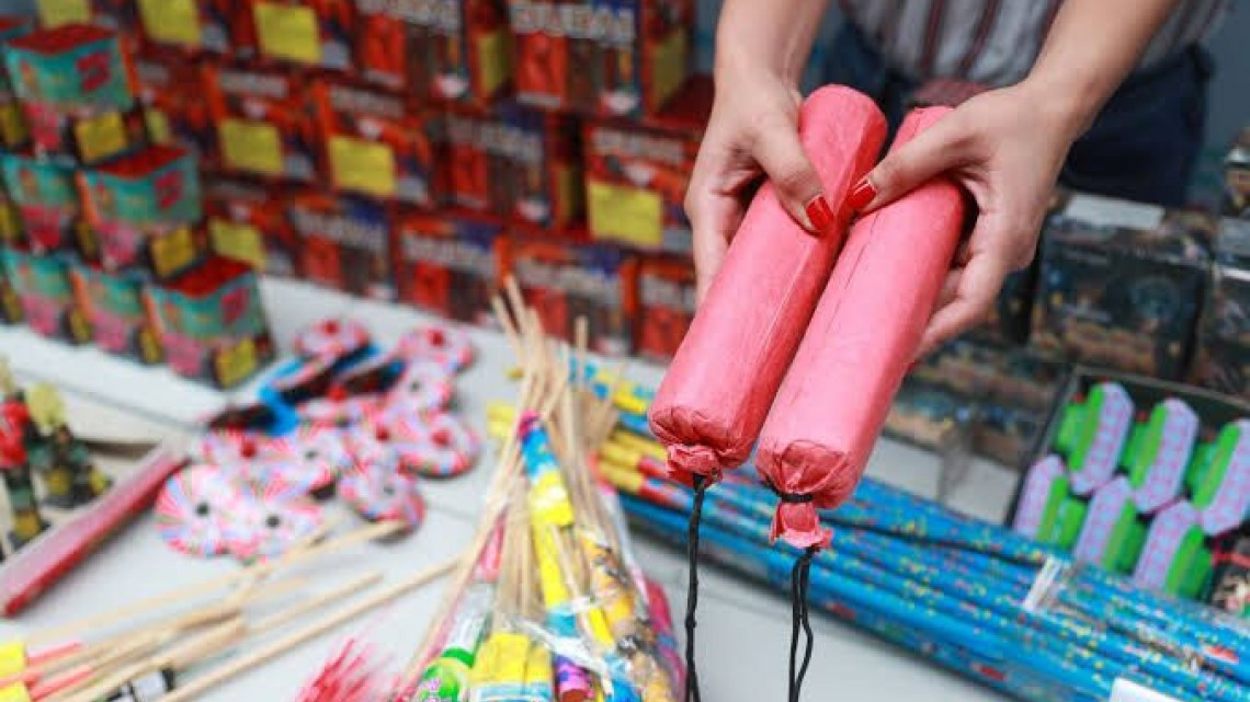 Durante fin de año incrementan las emergencias por uso de pirotecnia en Nuevo Laredo