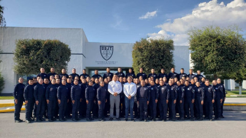 Se gradúan 76 elementos de la USJT como Policías Estatales