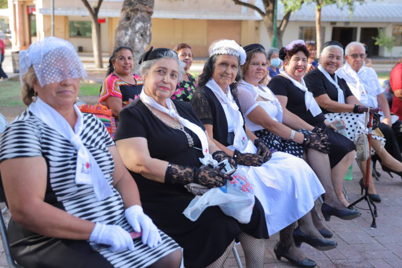 Mañana es viernes de danzón en horario especial