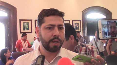 Modifican horario de empleados municipales