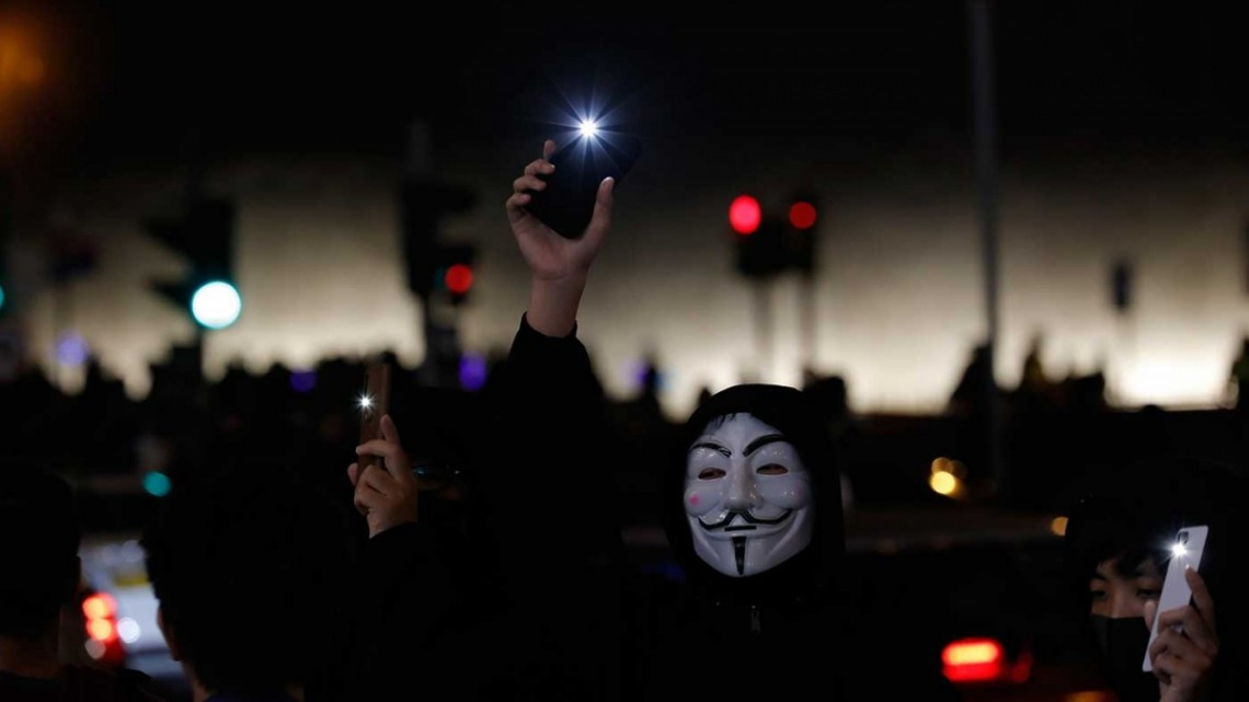 Así comienza el mundo a recibir al 2020