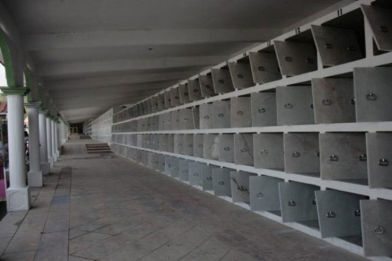 Autorizan donaciones de inmuebles para construcción de panteones ministerial y  forense