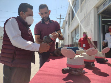 Renueva COMAPA medidores dañados de domicilios 