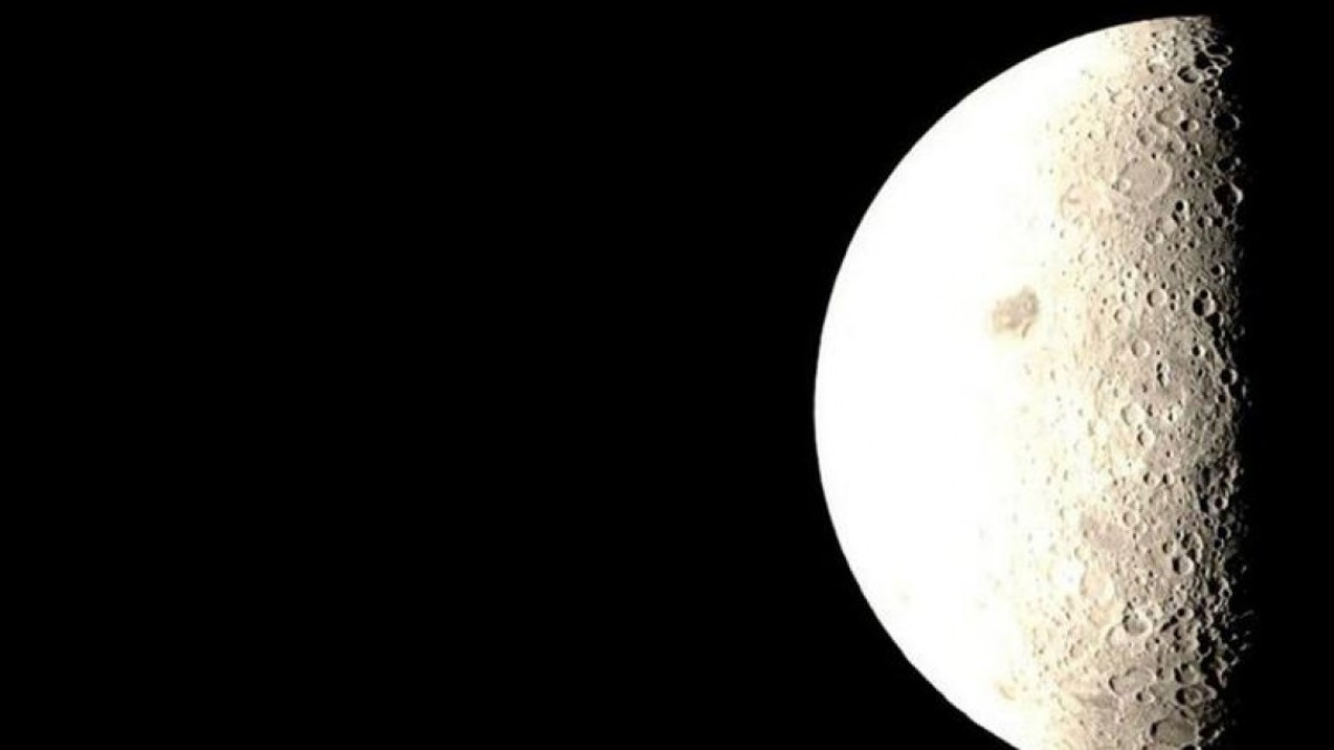 Sorprendentes imágenes de la Tierra y la Luna tomadas por satélite