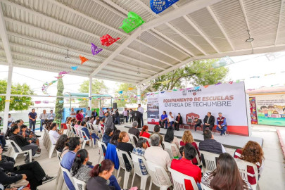 Inauguró Carlos Peña Ortiz nueva techumbre en jardín de niños Don José María Garza Cantú