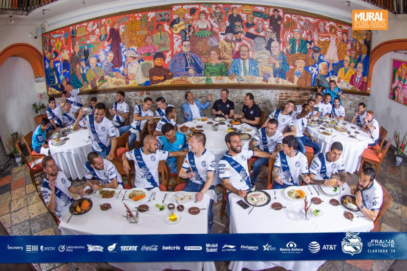 La increíble foto oficial del Puebla para el CL 2019