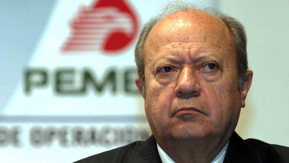 Carlos Romero Deschamps renuncia a dirigencia de sindicato petrolero