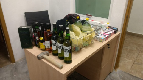 Detienen a sujeto por el delito de robo a comercio