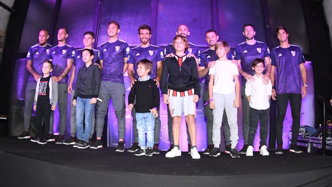 Esta es la nueva camiseta violeta de River