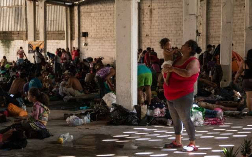 Migrantes llegan a parroquia en Puebla