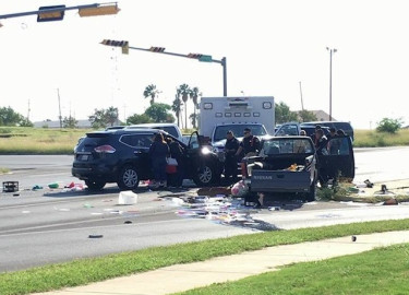 Deja choque múltiple dos lesionados