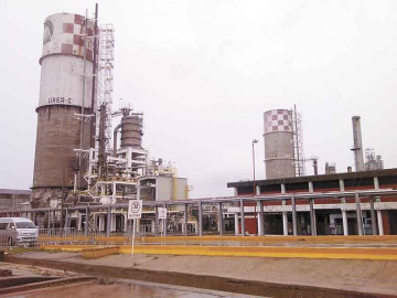 Sancionan a ex funcionario de Pemex por compra de Agronitrogenados