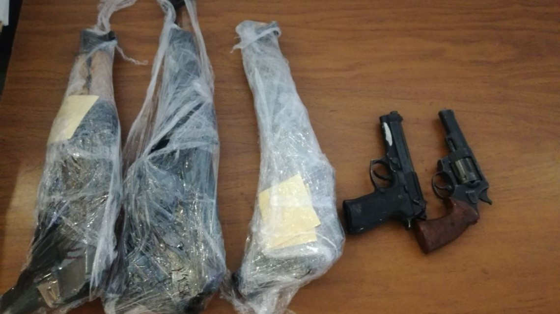 Detienen a presuntos integrantes de grupo delictivo