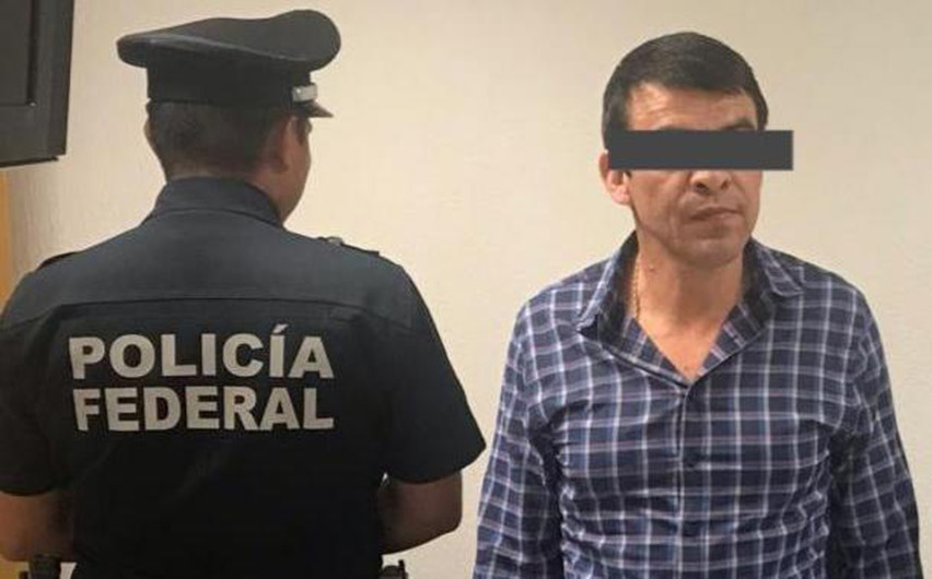 Detienen en el AICM a operador financiero de hijos de “El Chapo”