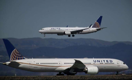 United Airlines cancela vuelos de Boeing 737 MAX hasta el 6 de enero