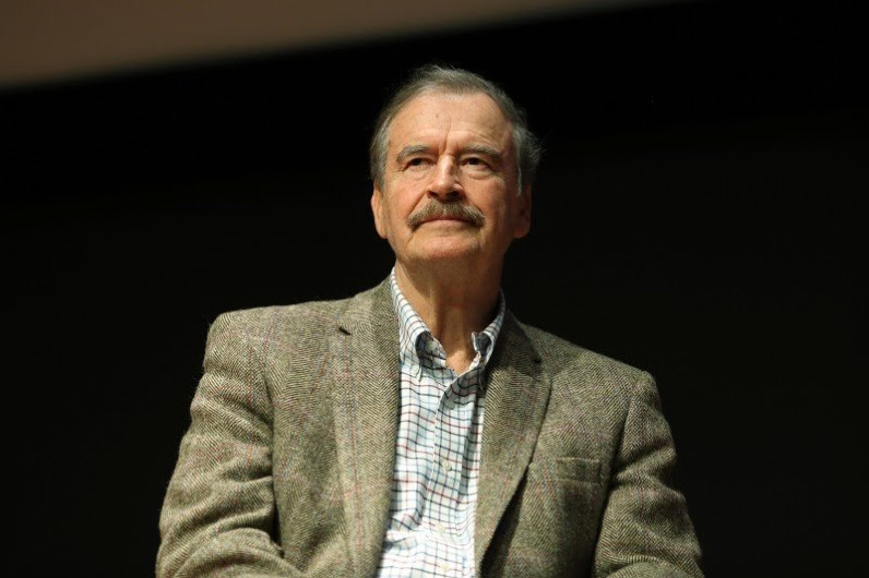 Vicente Fox sufre supuesto atentado, responsabiliza a AMLO