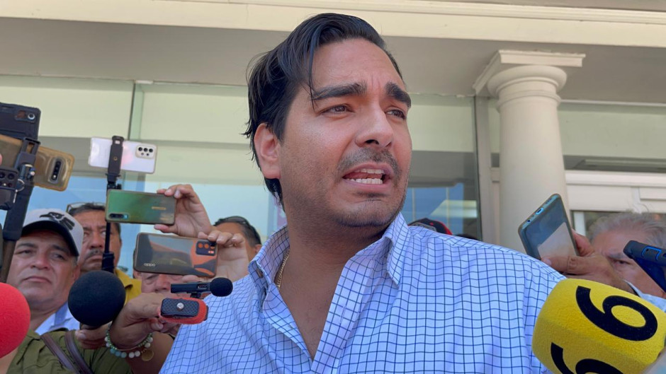 Alcalde de Reynosa se defiende de ataques en su contra