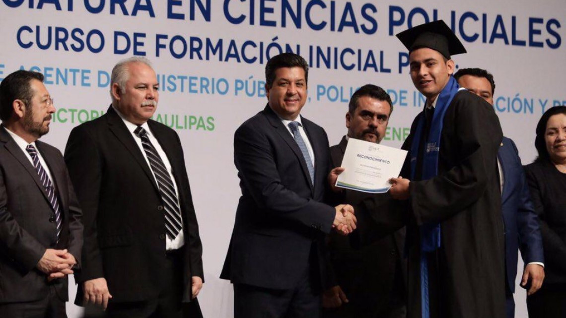 Se gradúan elementos de la Universidad de Seguridad y Justicia