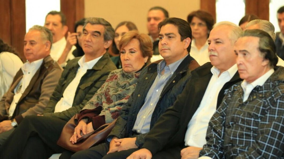 Cabeza de Vaca recibe a AMLO en Palacio de Gobierno