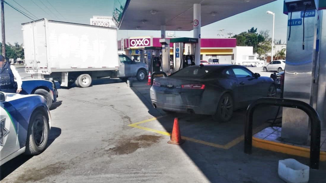 Recuperan vehículo con reporte de robo