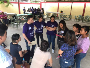Invitan a fortalecer comunidad de adolescentes y jóvenes