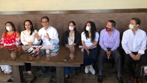 Carmen Lilia Canturosas se reúne con Erasmo González Robledo para analizar proyectos prioritarios de Nuevo Laredo 