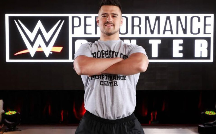 Humberto Garza es presentado en WWE