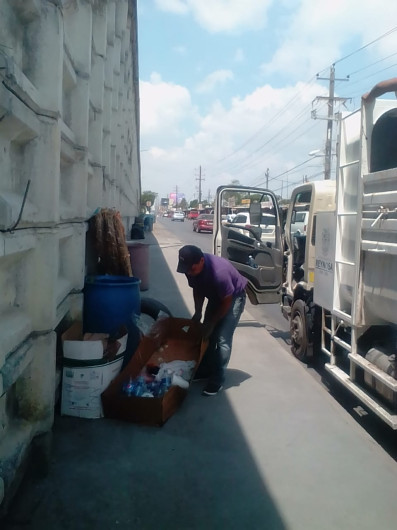 Este miércoles los camiones recolectores atienden el Sector Poniente