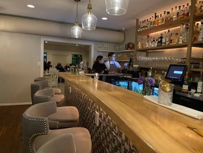 Autoridades de McAllen monitorean restaurantes para asegurar medidas de higiene ante COVID-19