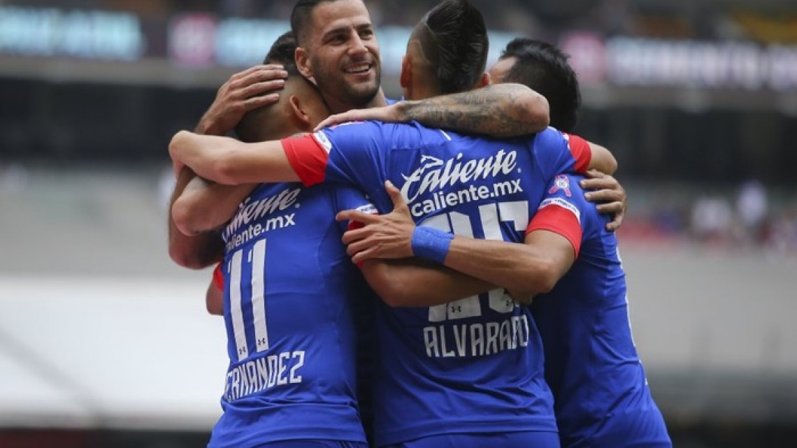 Cruz Azul vence al Monterrey y recupera liderato del Apertura 2018