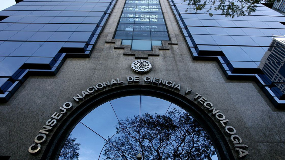 Aseguran CONACYT presenta desvíos mayores a estafa maestra 